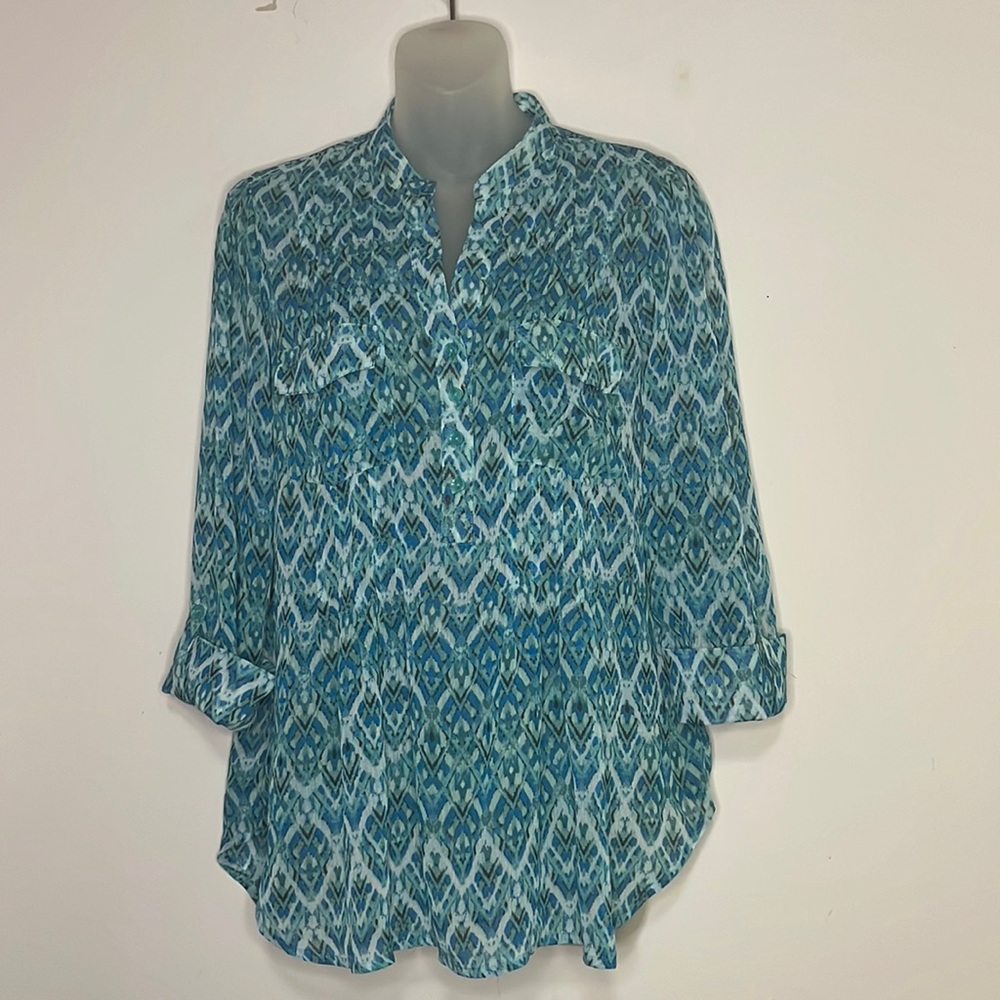 Zac & Rachel Blue Geometric Ikat Half Button Blouse 3/4 Roll-Tab Sleeve Top M